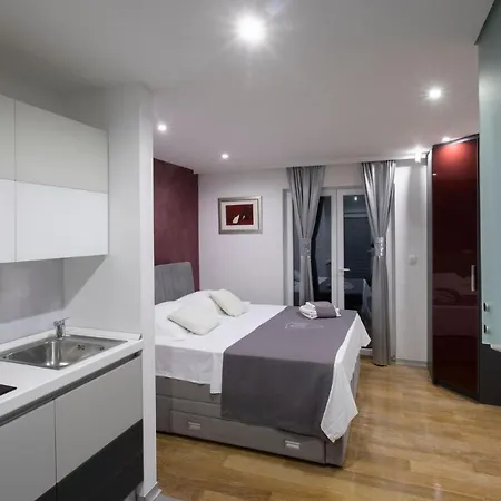 Martinis, Rogoznica, Private Heated Pool * Rogoznica (Sibenik-Knin)