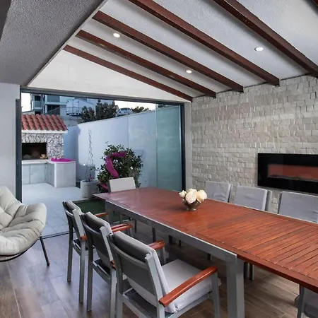 וילה Martinis, Rogoznica, Private Heated Pool רוגוזניצה