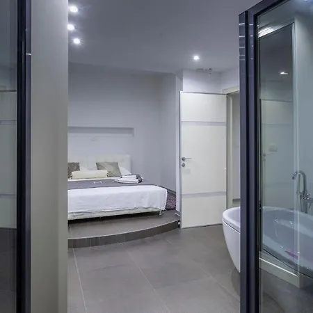 Martinis, Rogoznica, Private Heated Pool *