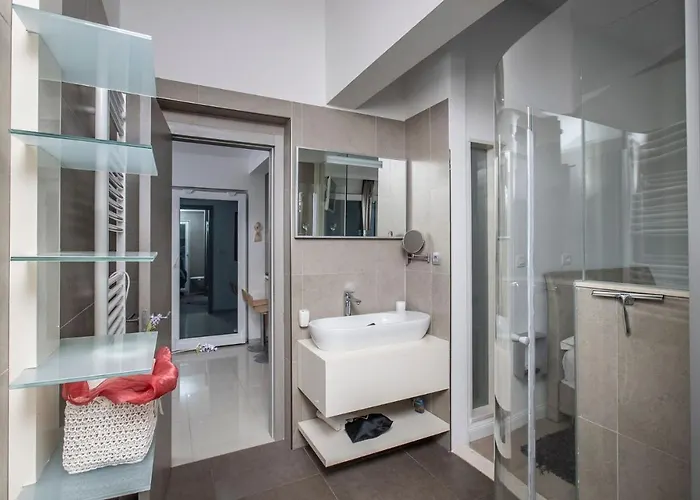 Vila Martinis, Rogoznica, Private Heated Pool