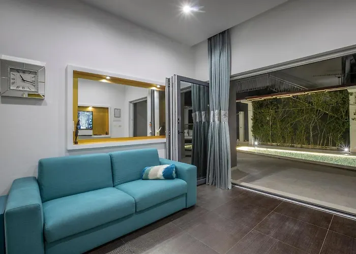 Martinis, Rogoznica, Private Heated Pool Vila Rogoznica (Sibenik-Knin)